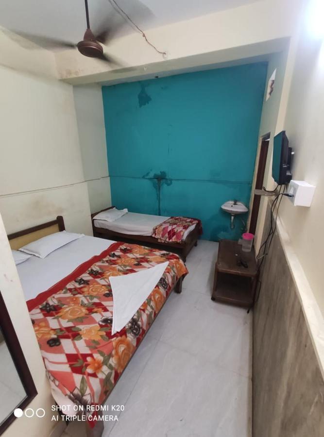 Hotel Sai Nivas Residency Hyderabad Eksteriør billede